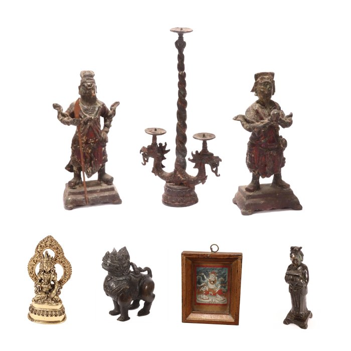 A lot of Japanese Bronze figures and painting